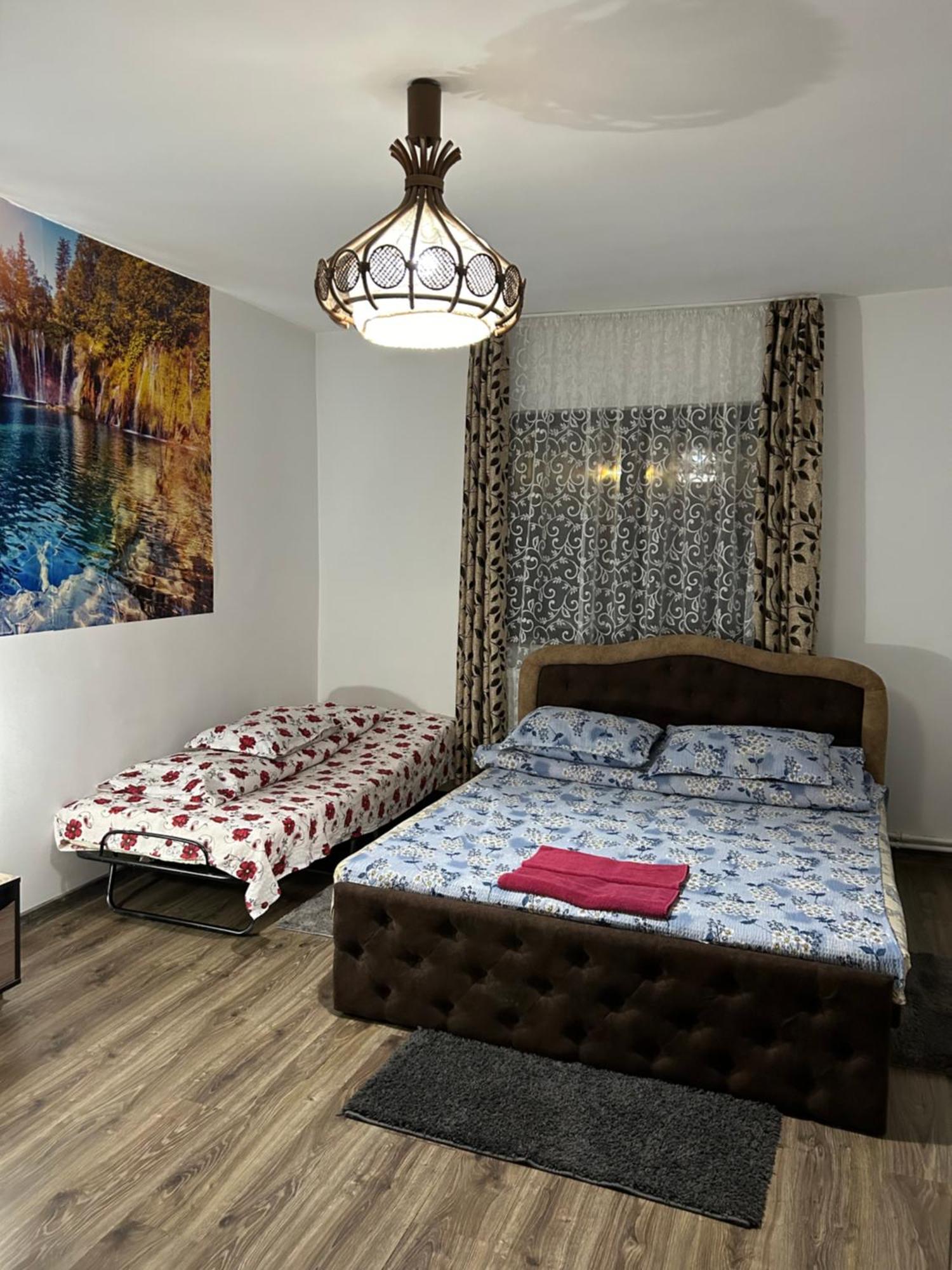 Апартаменты Casa Raraului Кымпулунг-Молдовенеск Экстерьер фото
